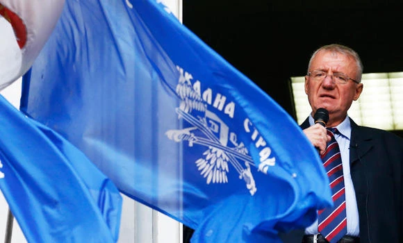 Ailing accused war criminal Seselj heads for Serbia