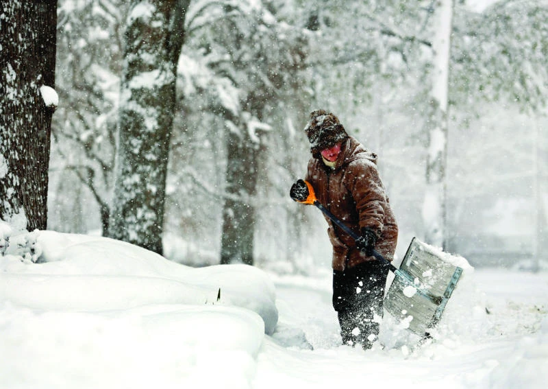 4 die in massive NY snowstorm