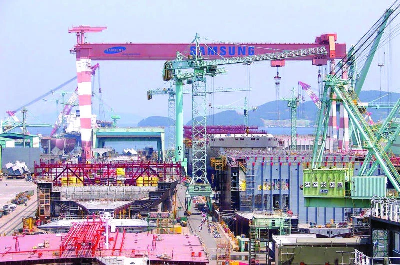 Samsung’s shipbuilding, engineering units call off merger