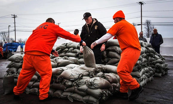 Flooding could follow heavy snow in New York