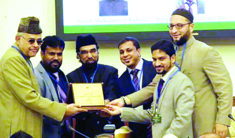Owaisi tells expats to strive for equal rights in India