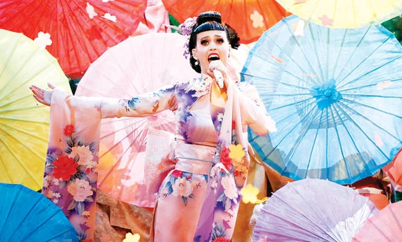 Confirmed! Katy is Super Bowl halftime singer