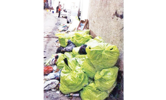 Makkah suffers from mounds of rubbish