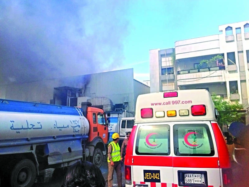 18 singed in Jeddah supermarket fire