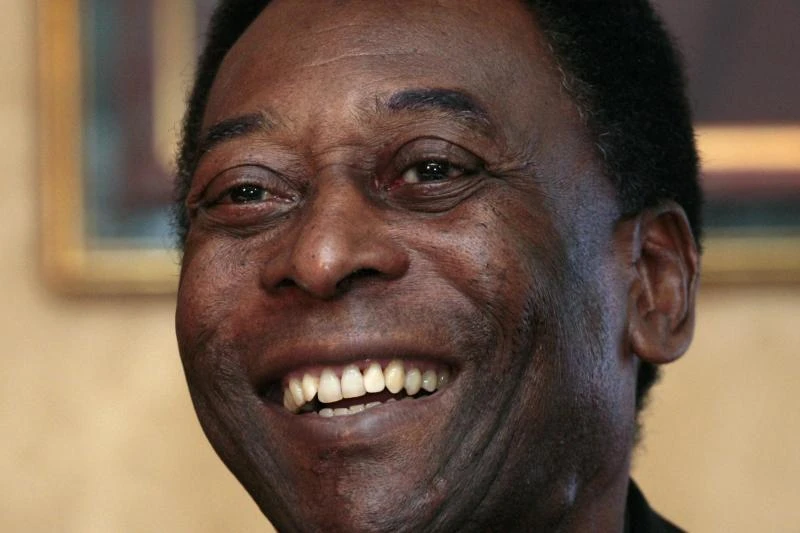 Pele in ‘special care’ as condition worsens