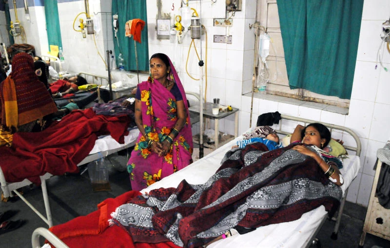 Women face hasty surgery, dirty clinics in Indian sterilization drive