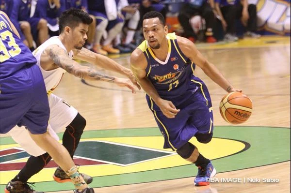 Castro dazzles as Talk 'N Text crushes Barako Bull