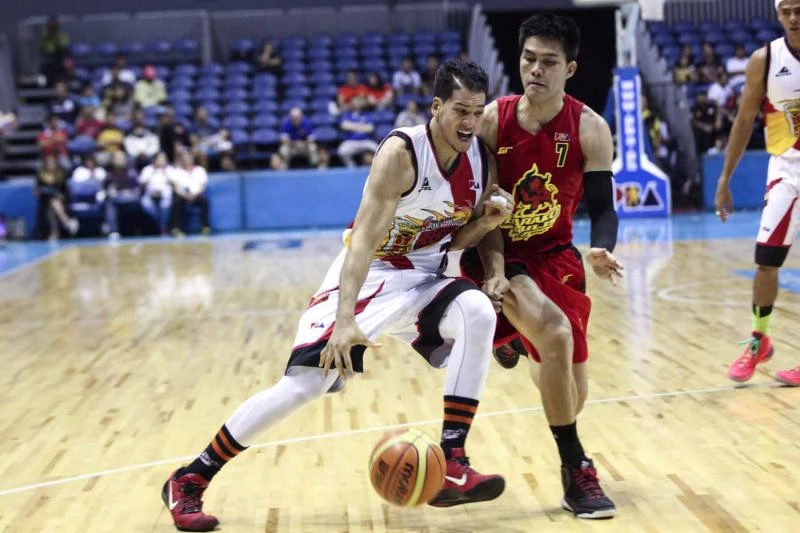 San Miguel stays perfect with win over Barako