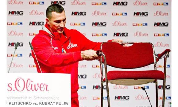 Boxing: Klitschko inches toward Joe Louis’ record