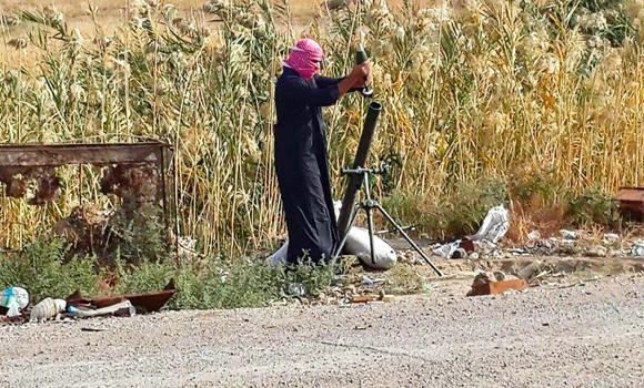 Iraqi forces, Islamic State group battle in Ramadi