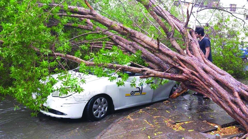 Rains wreak havoc on Jeddah roads