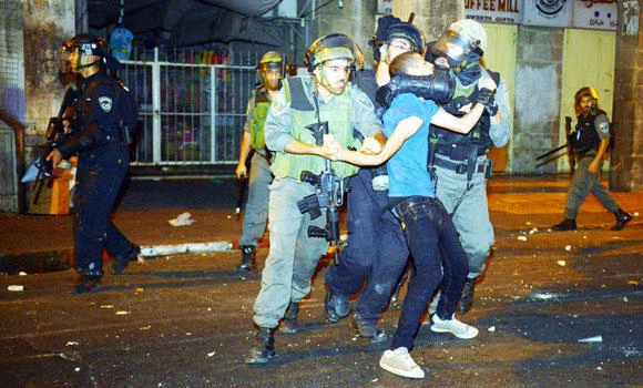 Israel court indicts American over plot to bomb Muslims