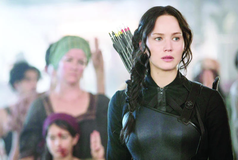 ‘Hunger Games’ survives at top of BO