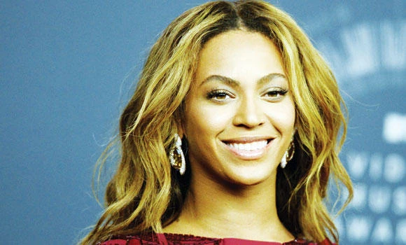 Smith, Beyonce, Pharrell top Grammy nominations