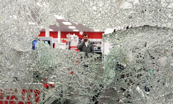 Violent protests in California continue