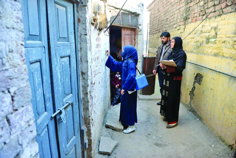 Polio vaccinator shot dead