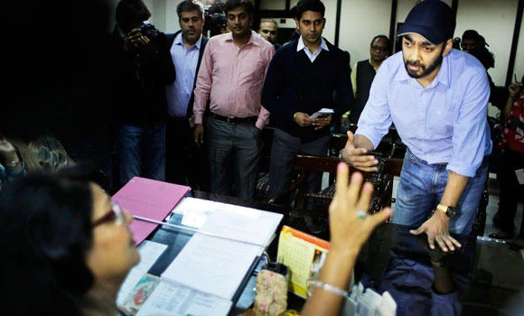 Uber firm in India questioned after rape allegation