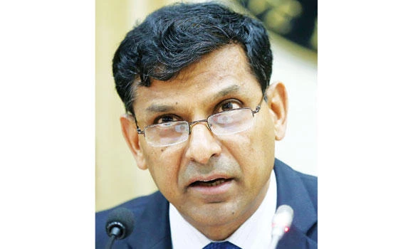 India’s industrial output contracts 4.2%