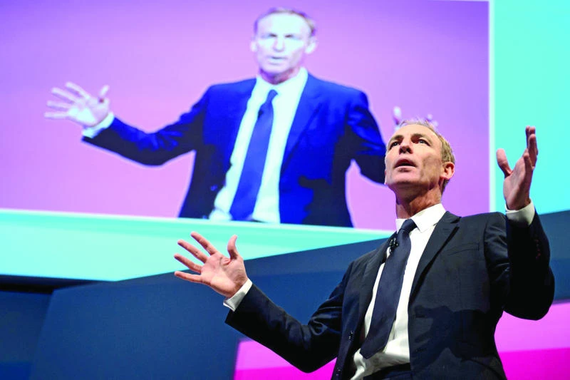 Scottish Labor picks new leader as election looms