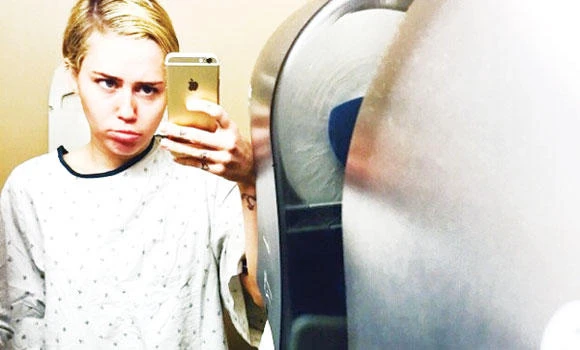 Miley undergoes cyst removal surgery