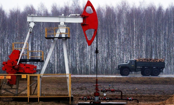Brent oil spirals below $60 in volatile week