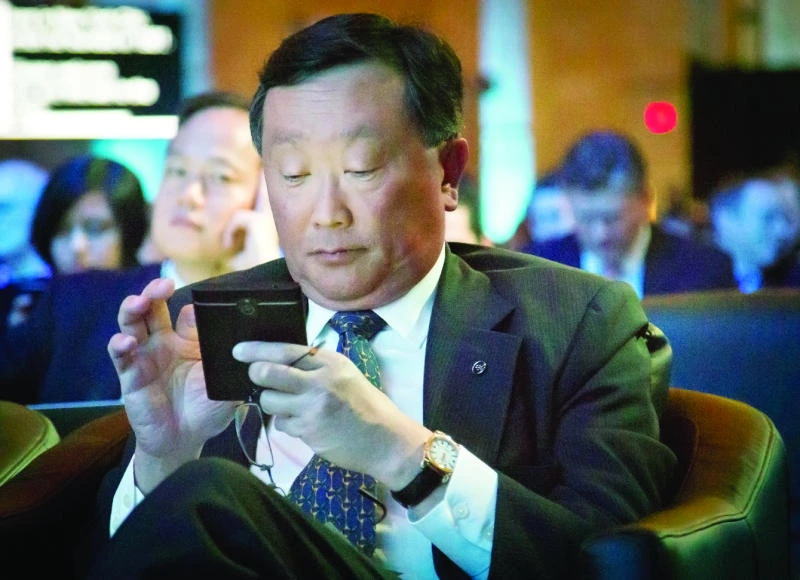BlackBerry joining Boeing to offer self-destructing spy phone