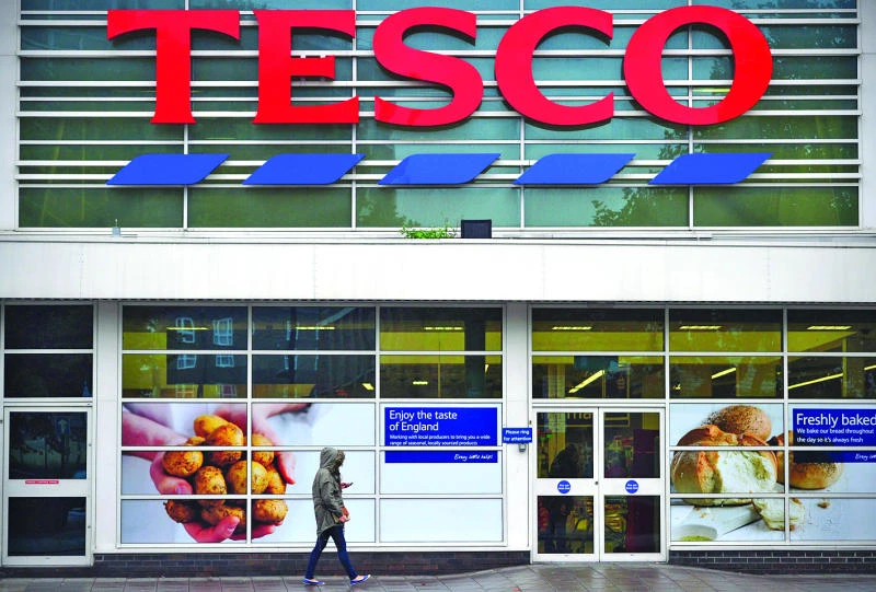 Tesco accounts probed