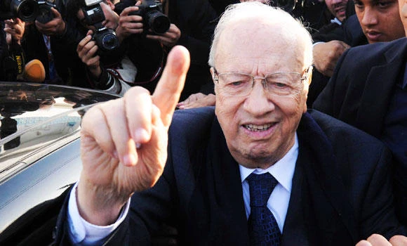 88-year-old at the helm in Tunisia