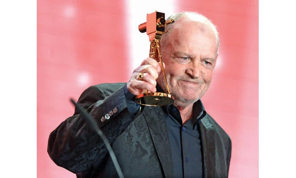 Brit singer Joe Cocker dies of lung cancer