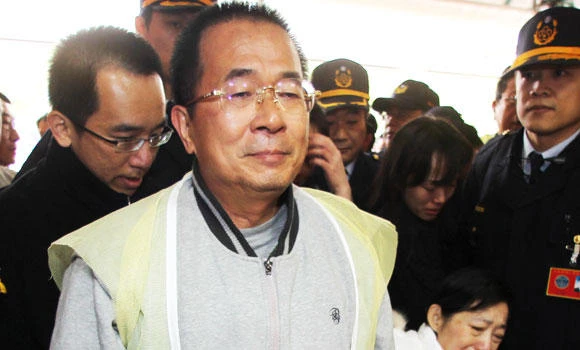 Taiwan’s ex-VP goes on hunger strike