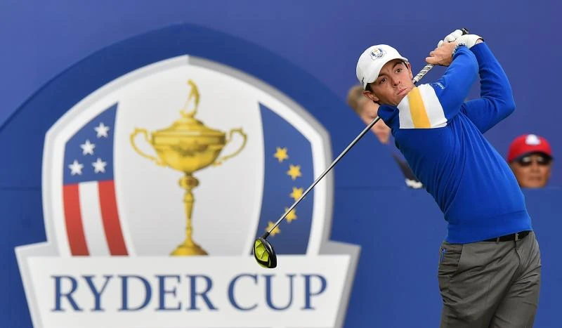 McIlroy ends year as top player
