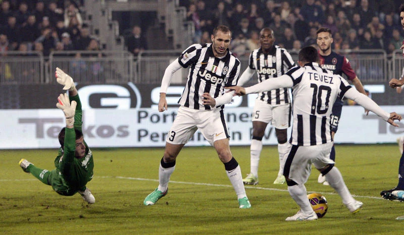 Juventus ends year top of Serie A
