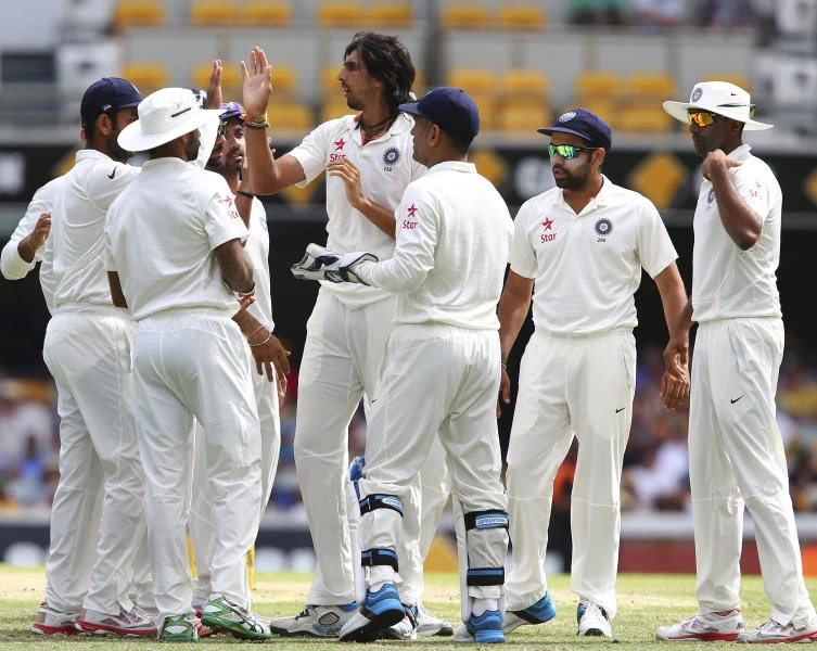 India up against MCG record to save Aussie series