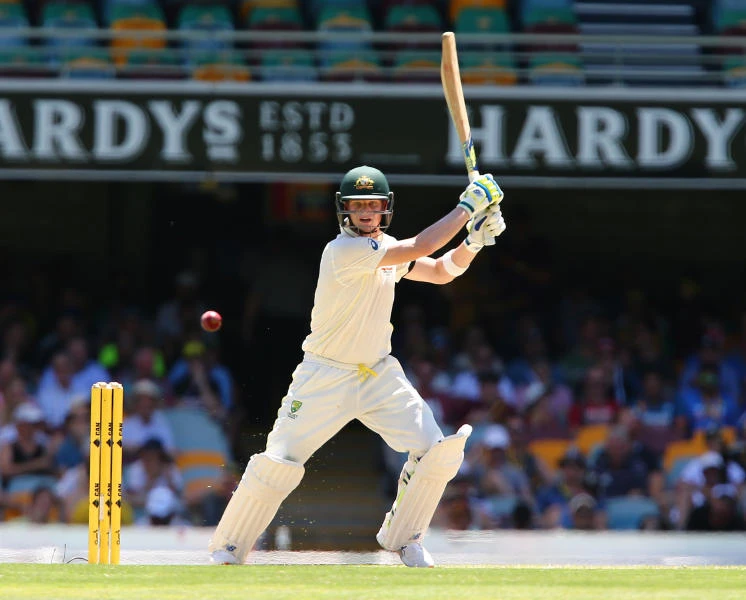 Aussies edges ahead of India with Smith ton