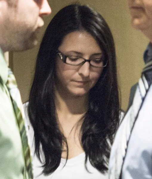 Canada woman stops for ducks; sentenced in 2 deaths