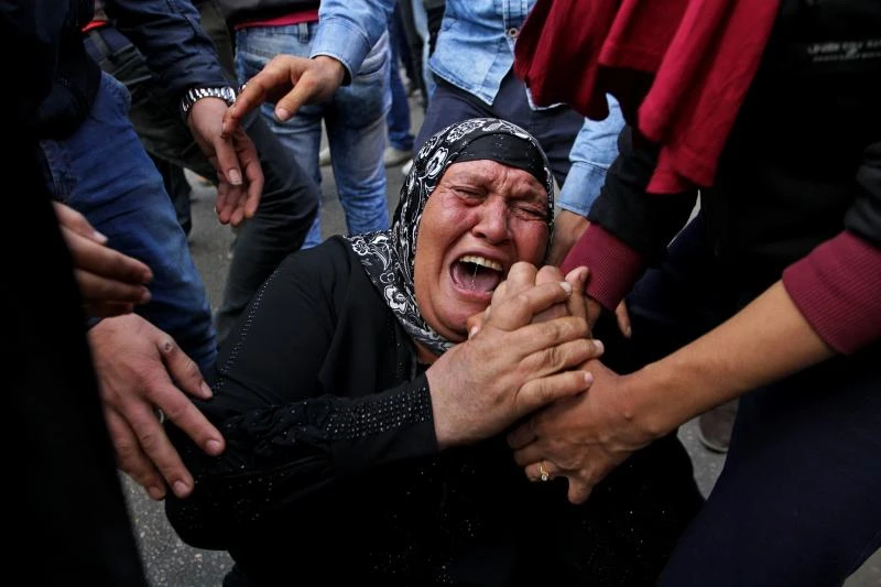 Egypt to criminalize ‘insulting revolutions’