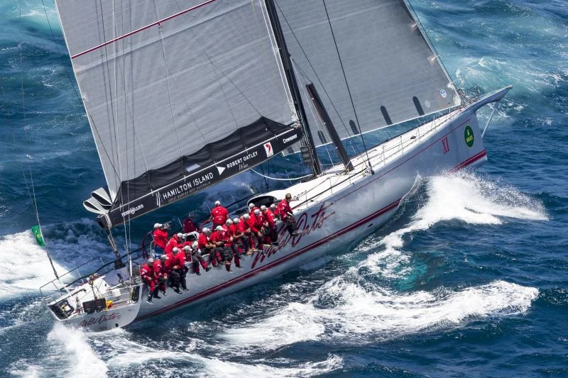 Wild Oats XI overtakes Comanche for Hobart race lead