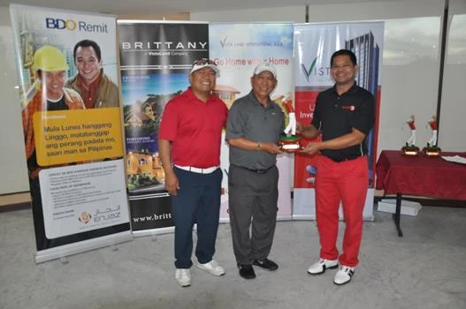 Resty Sibug, Lualhati Best Gross, Best Net champs in Vista Land-FGA Annual tourney