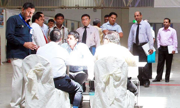 3,000 expat professors seek greener pastures