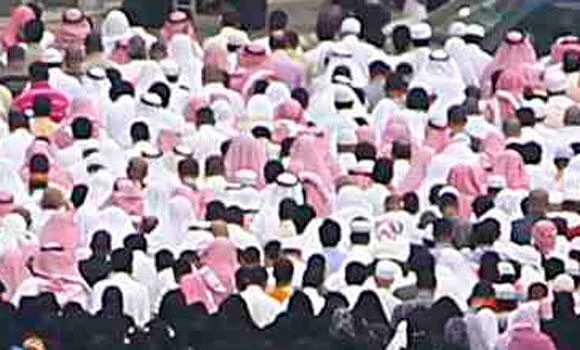200 govt officials refuse to retire