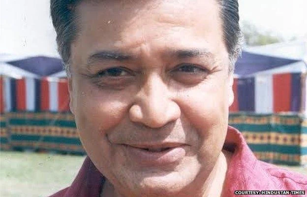 Tributes pour in for comedian