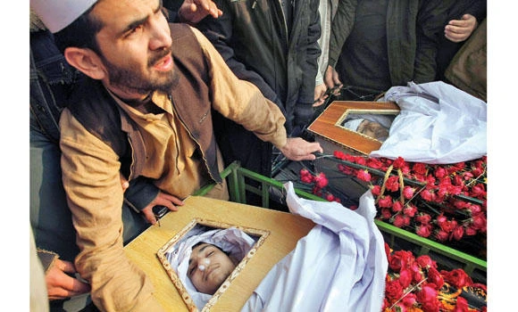 Pakistan, world mourn 148 slain in Taleban attack