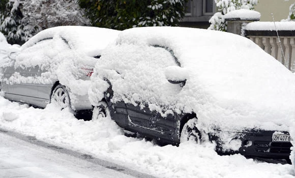 Snow brings chaos to Europe, but skiers rejoice