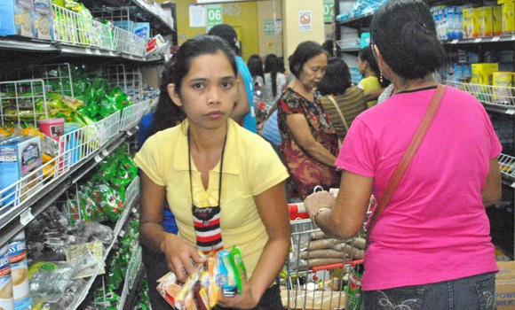 Approaching Philippine storm brings back nightmare