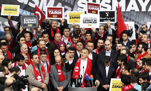 Davutoglu accuses EU of ‘dirty campaign’ against Turkey