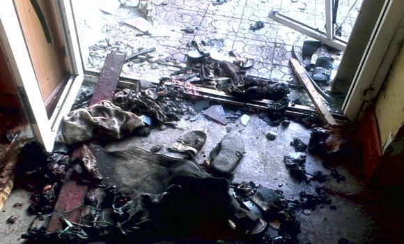 Yemen suicide bomber kills 33 at Shiite celebration