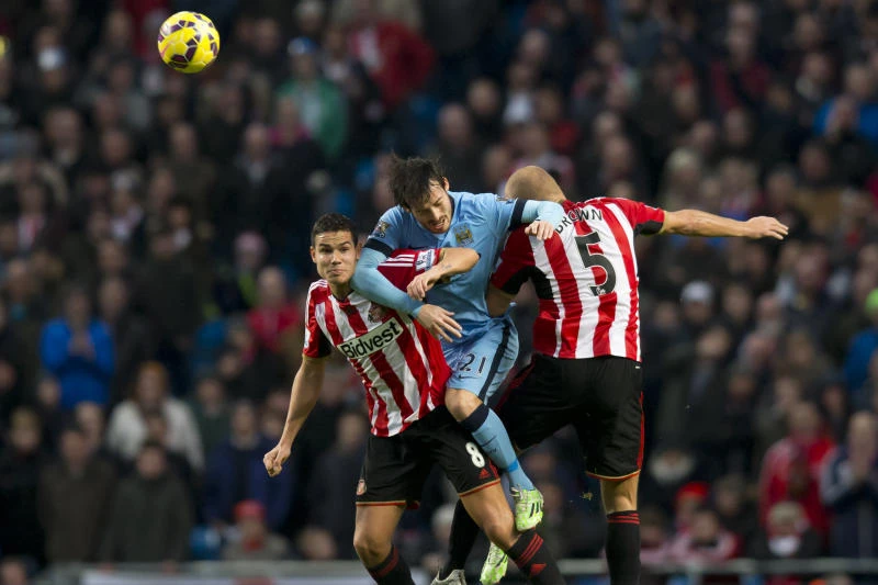 Lampard rescues City; Saints distance Arsenal