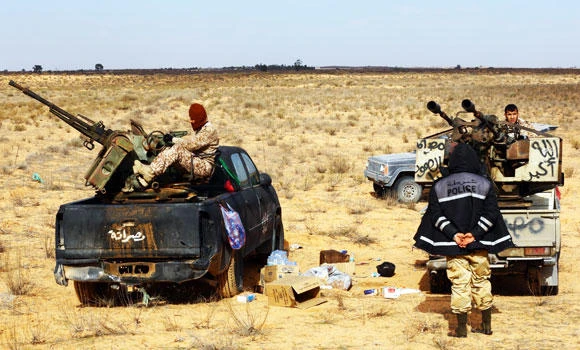 Suicide attack kills 3 Libyan soldiers