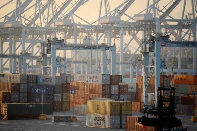 US trade deficit hits 11-month low of $39bn