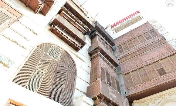 SCTA restoring
40 historical
buildings